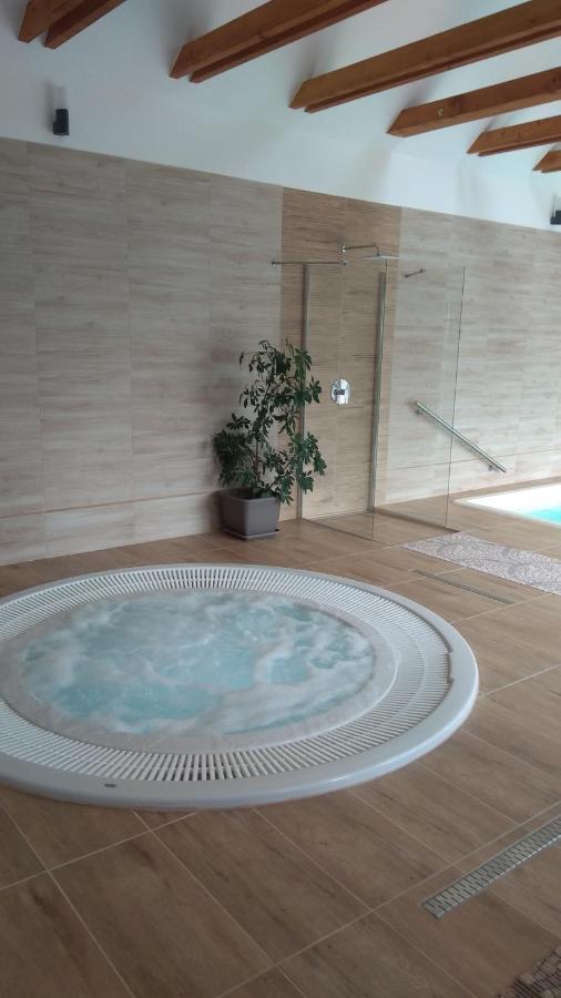 Nadas Pihenopark Tiszafüred エクステリア 写真
